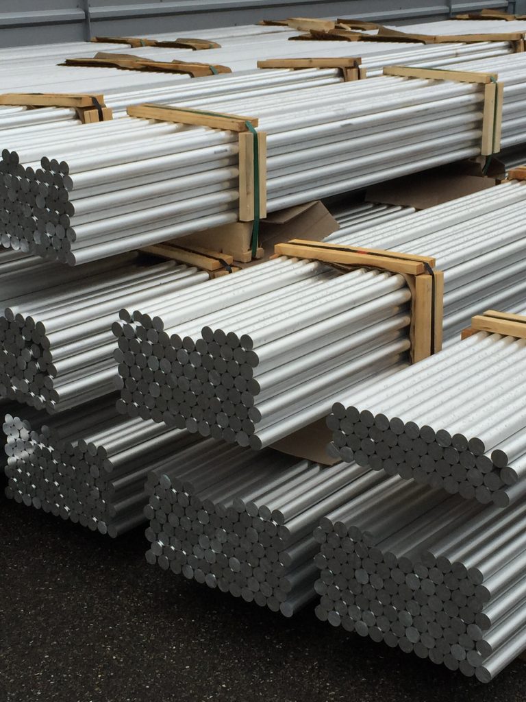 Aluminium-Fachlagerist